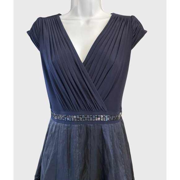 Adrianna Papell Navy Blue Cap Sleeve Embellished V-Neck Dress Size 6 HOCO - Picture 3 of 7